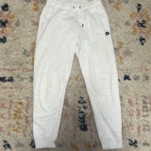 White Nike sweat pants size small
